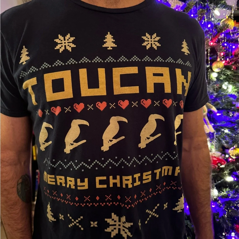 Toucan ugly Christmas t shirt sweater